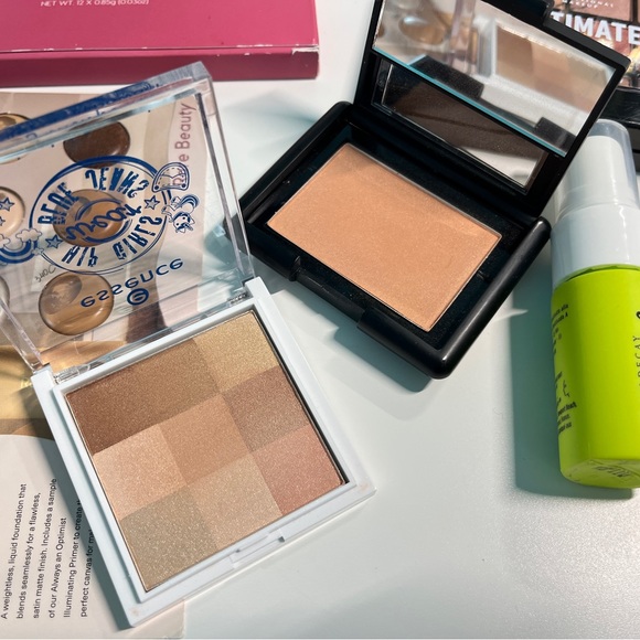 Makeup bundle set - Picture 6 of 7